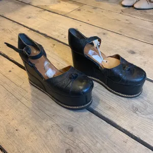 1970s Black Leather Platform Shoes