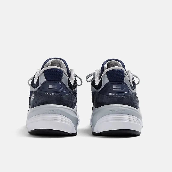 990v6 - Navy with White