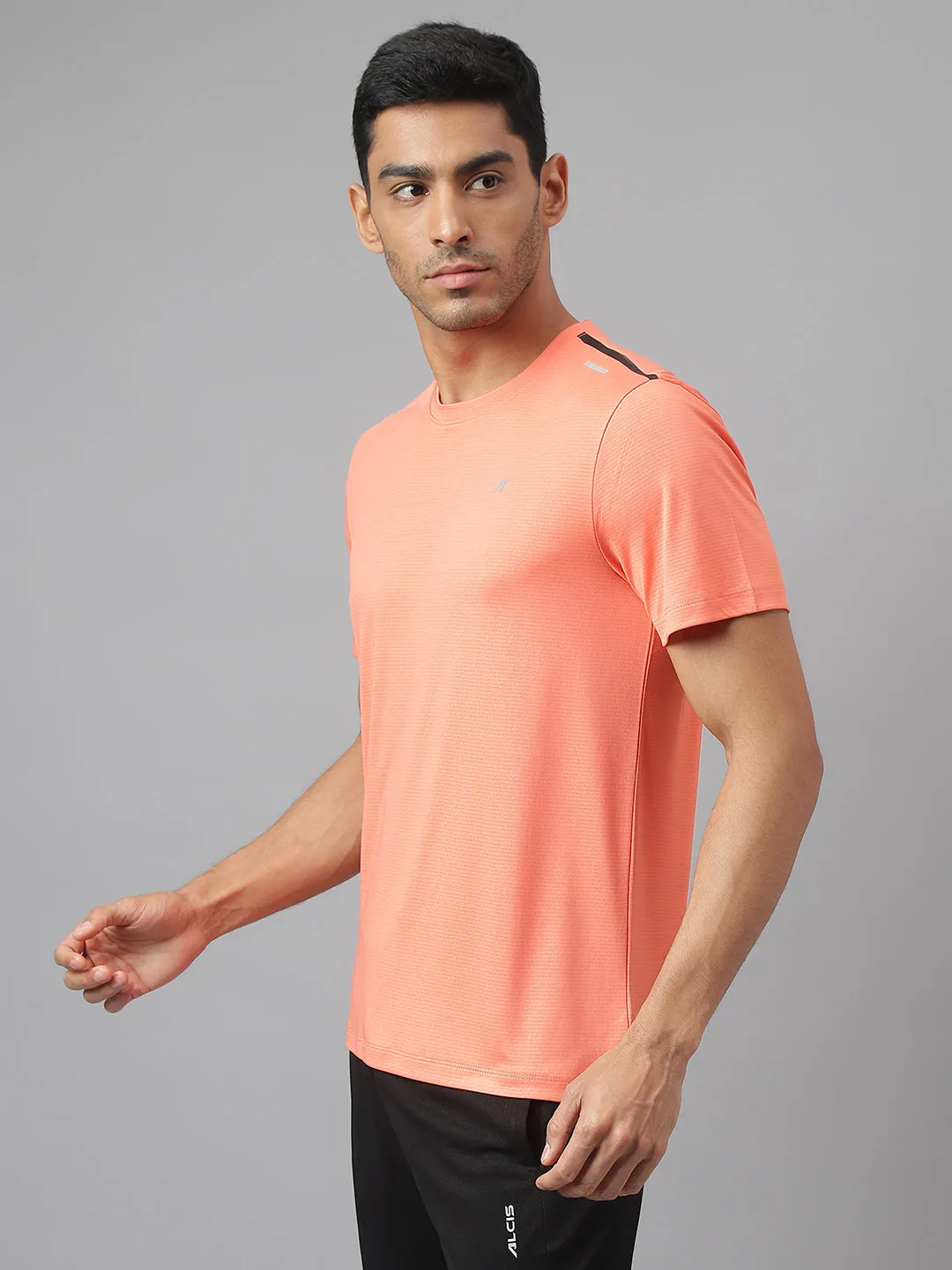 Alcis Men Orange Drytech  Anti-Static Slim-Fit Round Neck Running T-Shirt