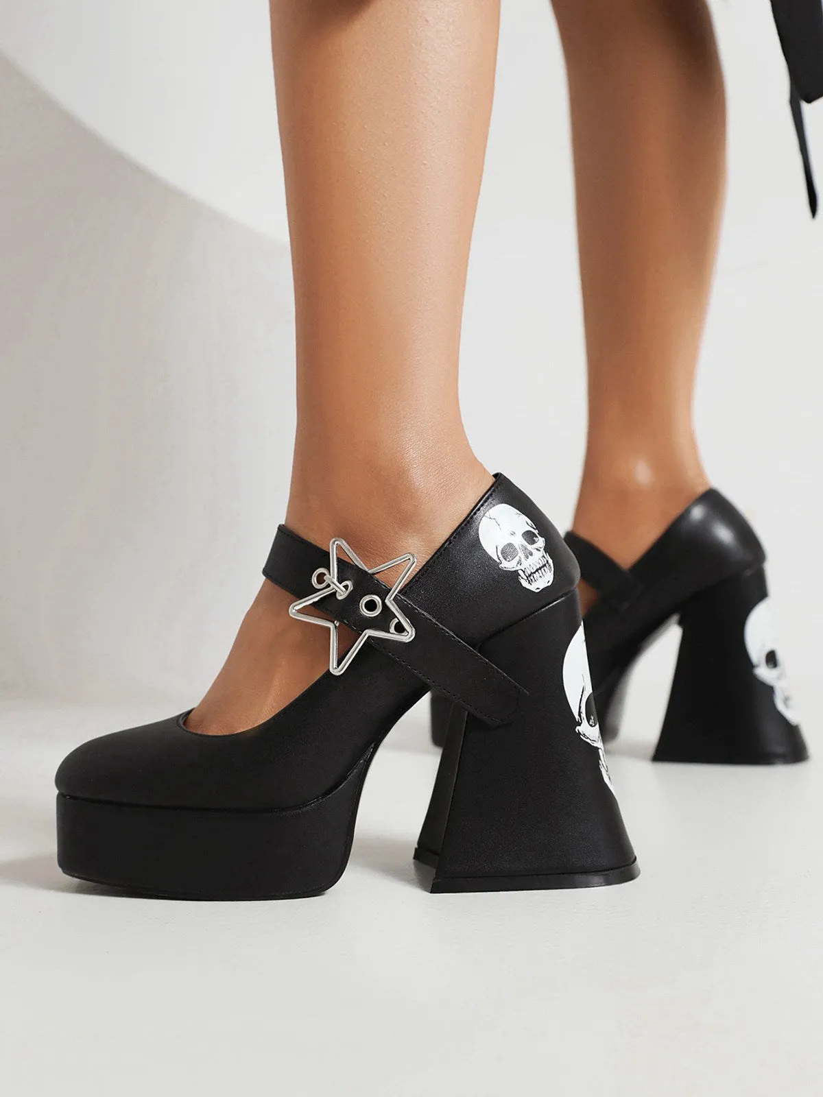 Black Skull Buckle Strap Platform Chunky Shoes