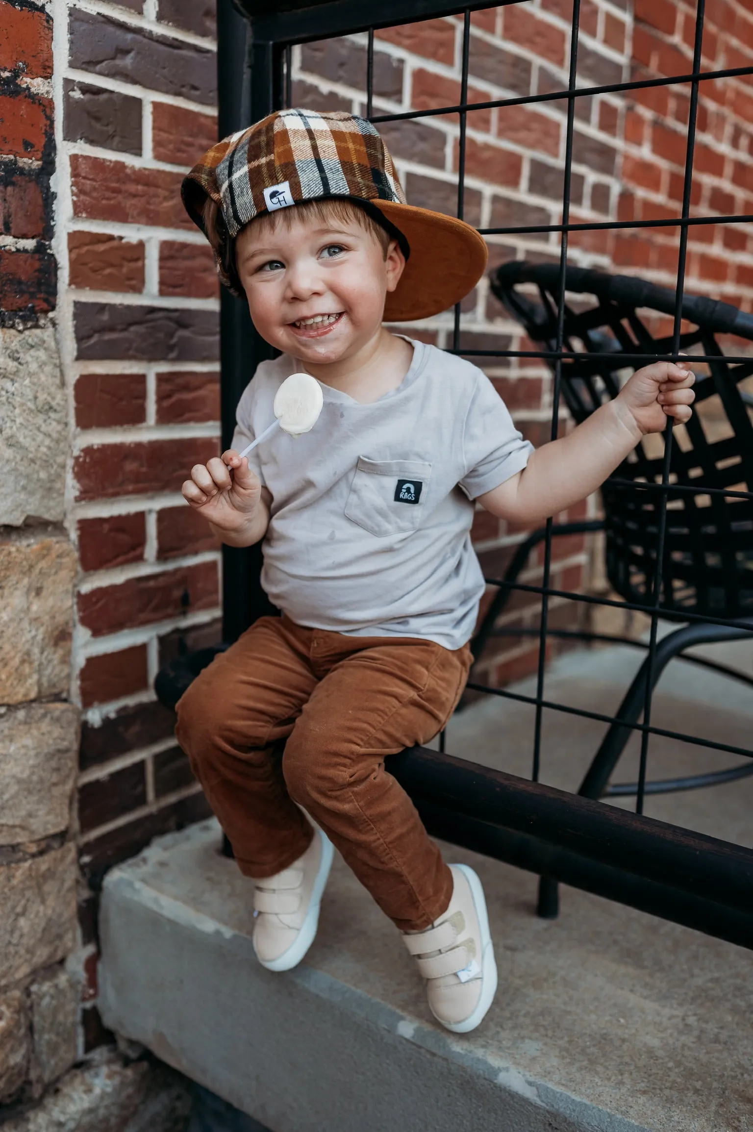 Casual Cream Low Top