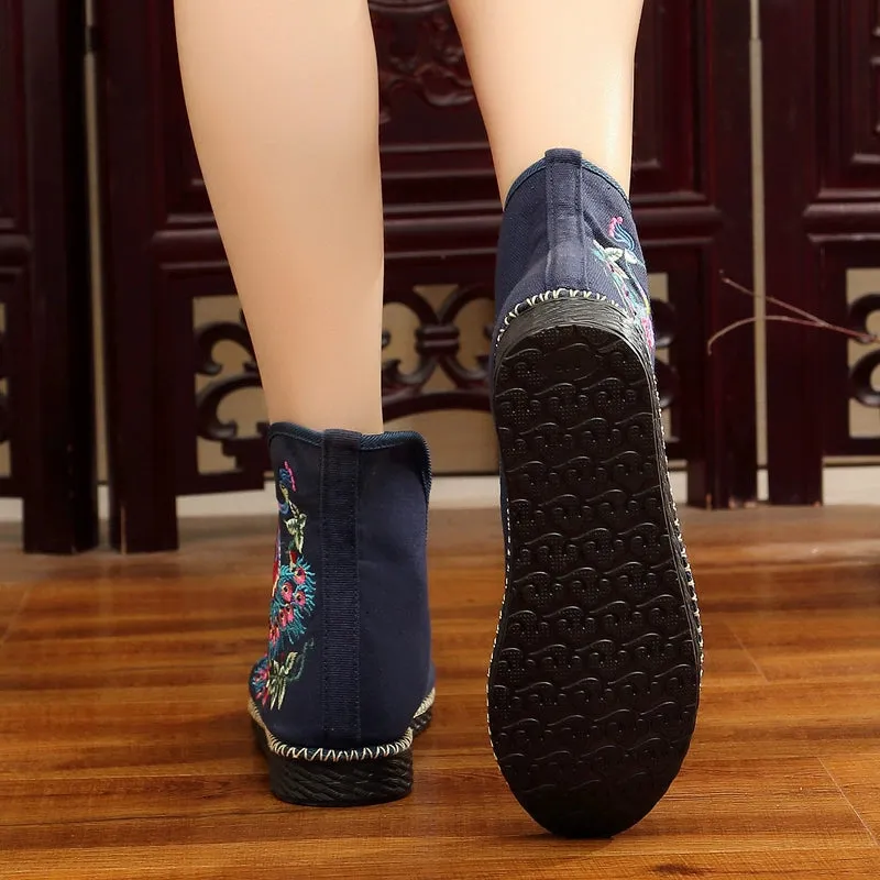 Flat-bottomed Spring and Summer Single-boot Ethnic Embroidered Shoes