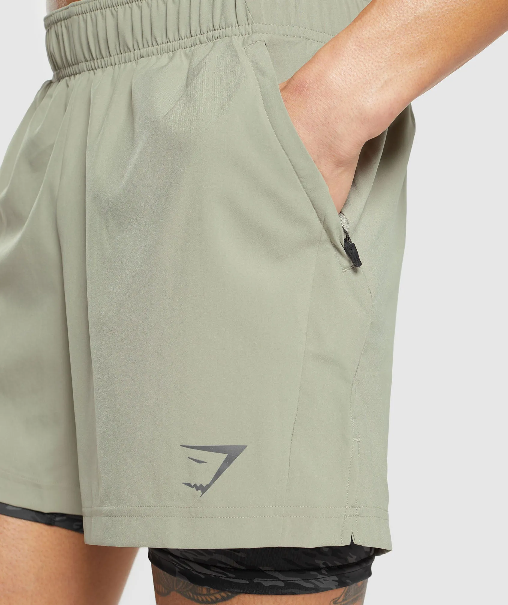 Gymshark Sport  5" 2 in 1 Shorts - Chalk Green/Asphalt Grey