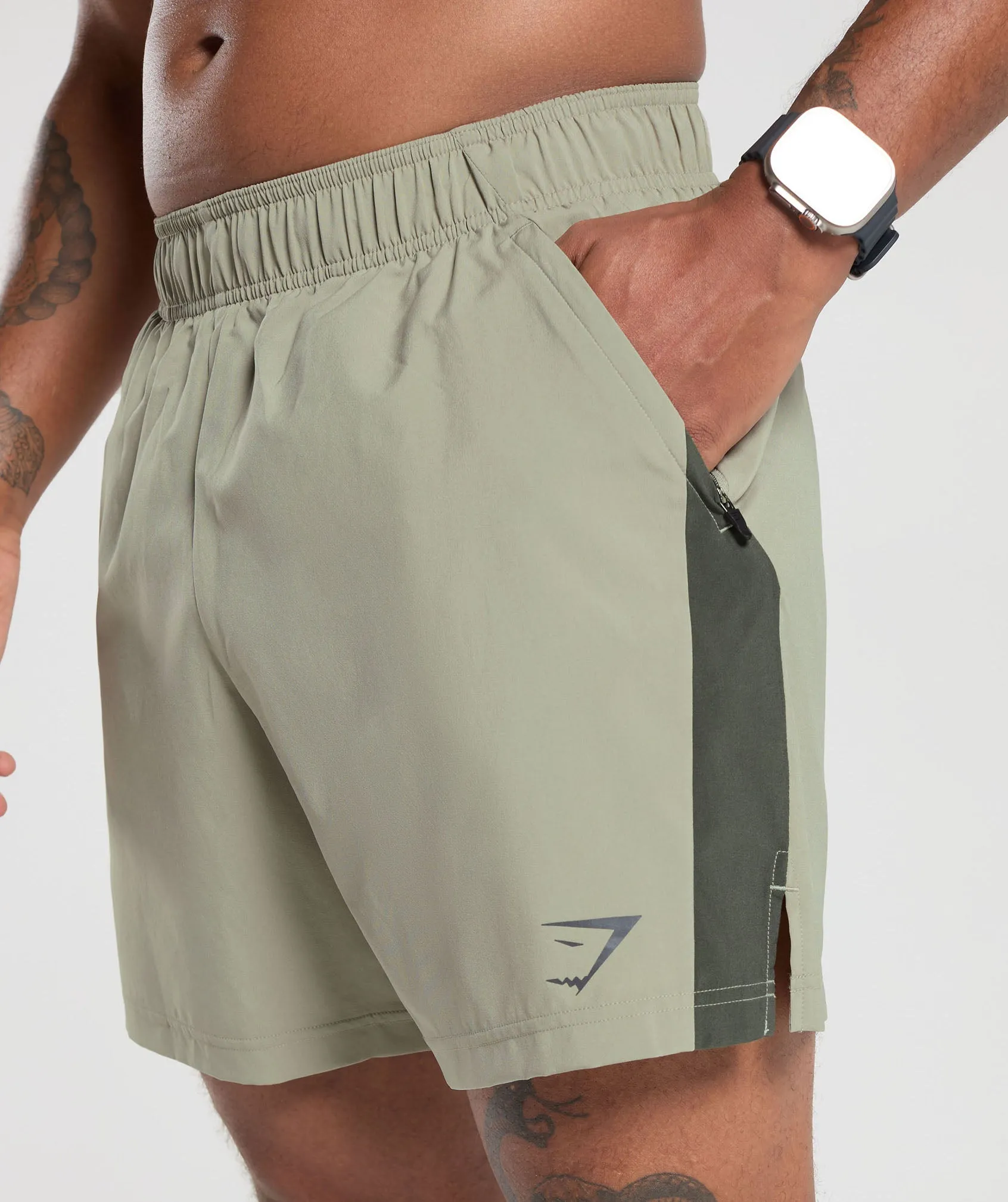 Gymshark Sport  7" Short - Chalk Green/Strength Green