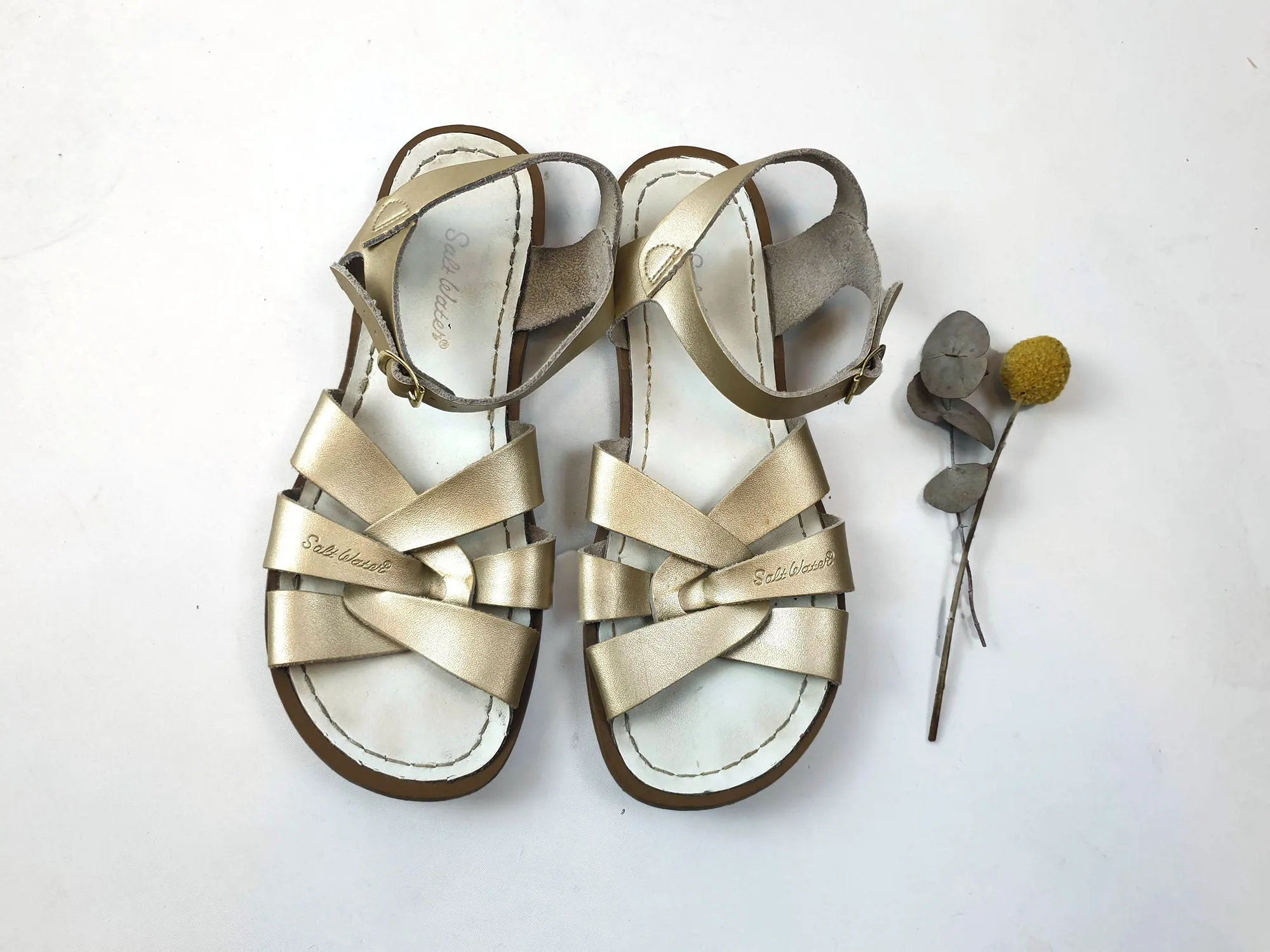 Salt Water gold leather sandals size 7