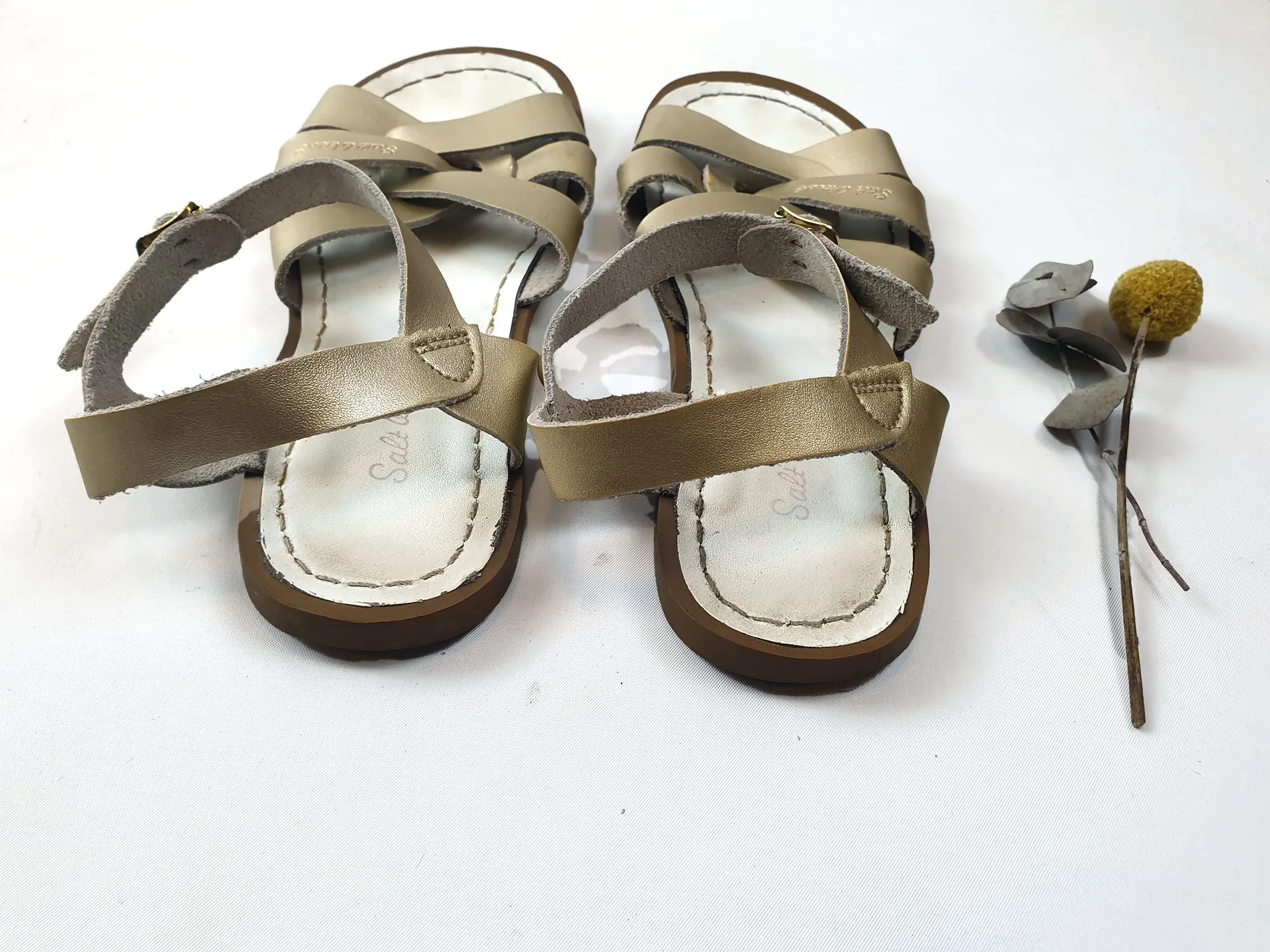 Salt Water gold leather sandals size 7