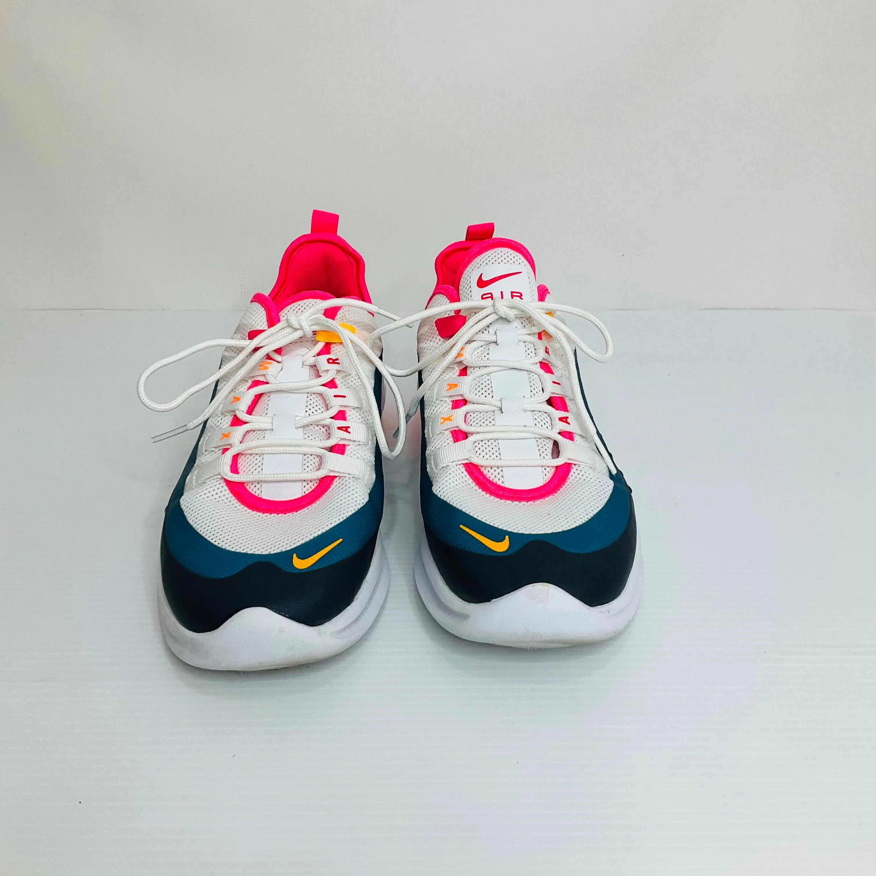 Shoes Athletic By Nike In Multi-colored, Size: 10.5