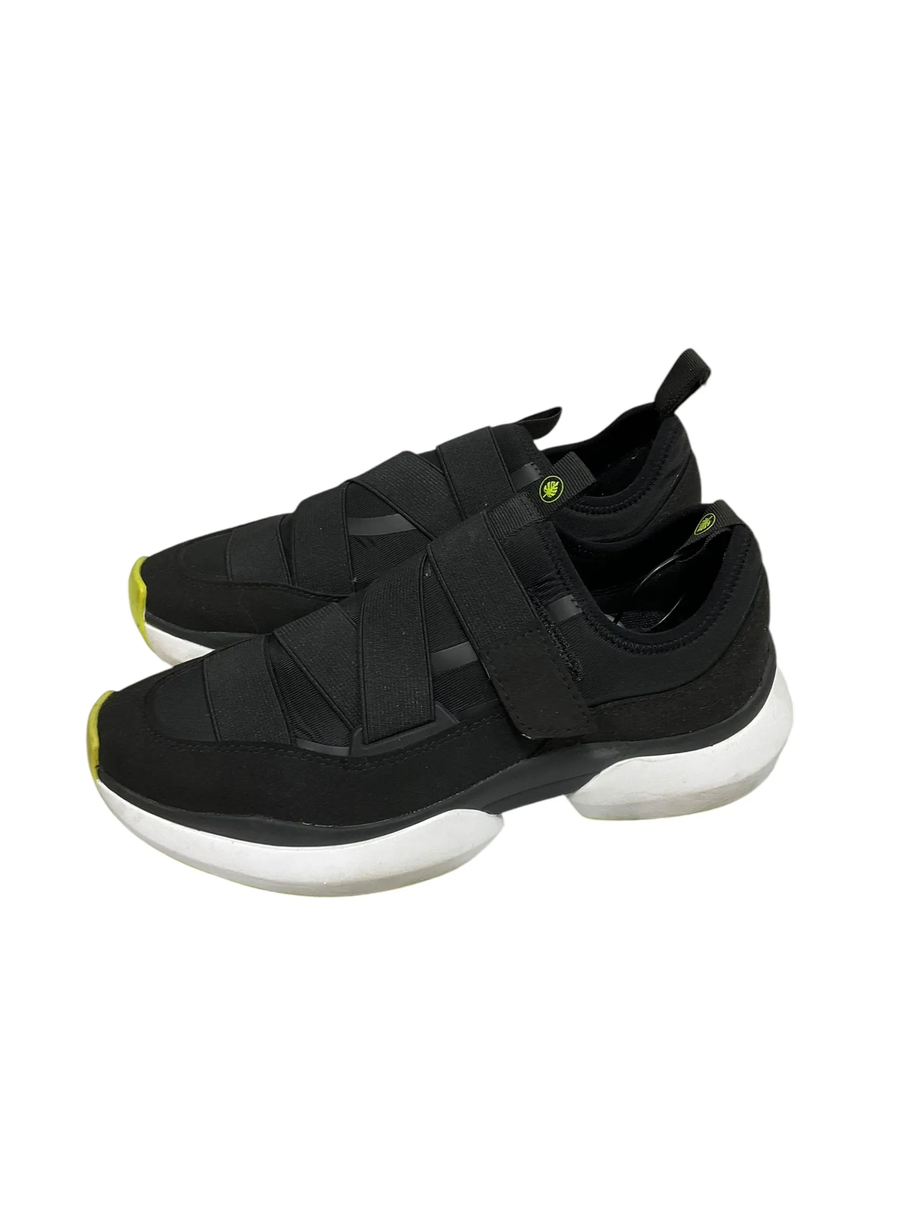 Shoes Athletic By Nurture In Black, Size: 8.5