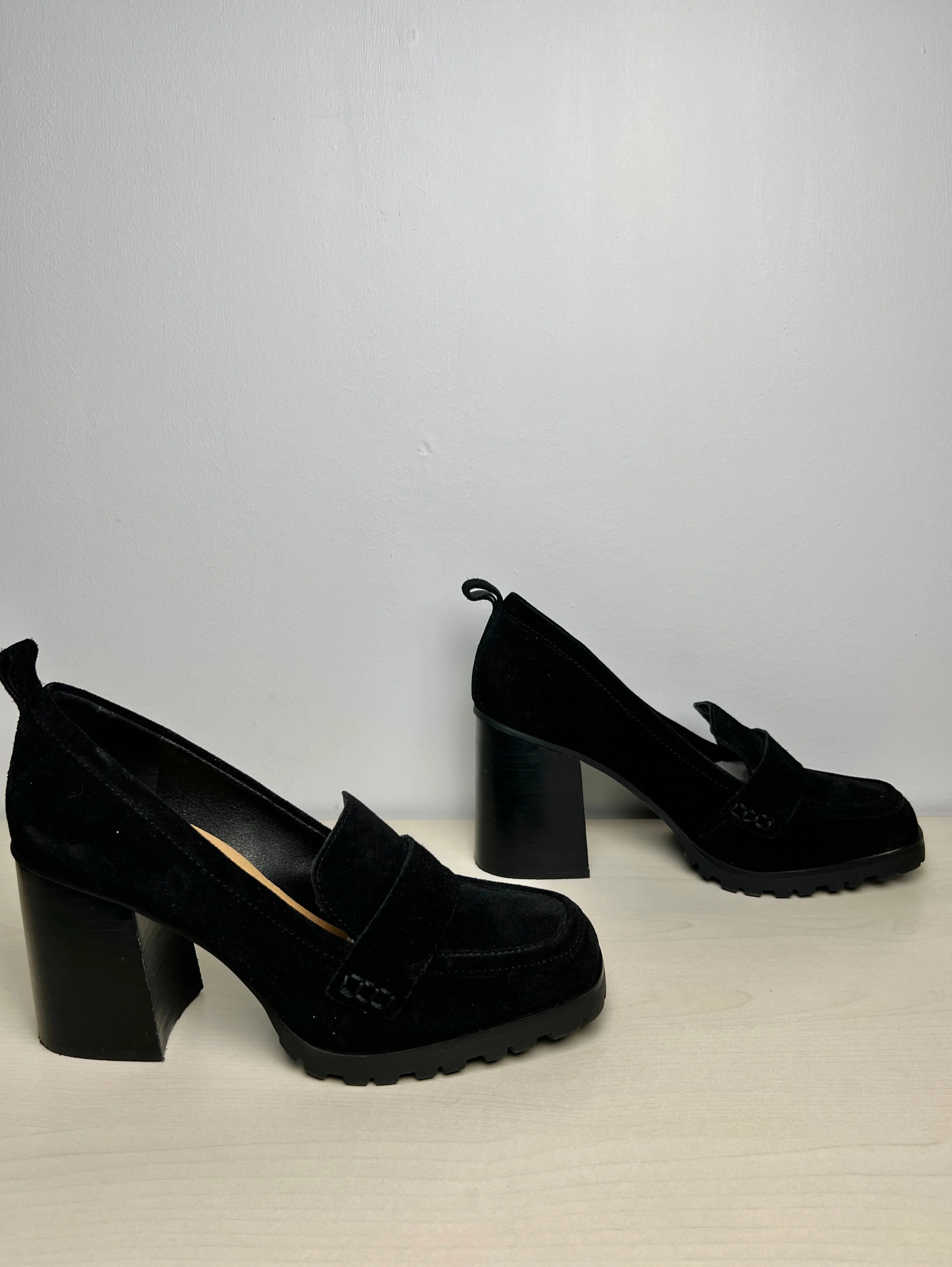 Shoes Heels Block By Crown Vintage In Black, Size: 9