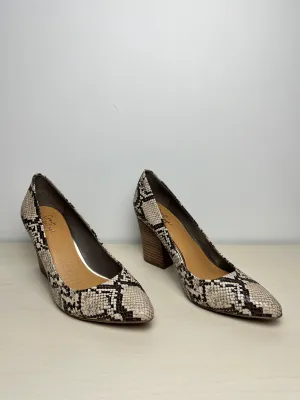 Shoes Heels Block By Crown Vintage In Snakeskin Print, Size: 8