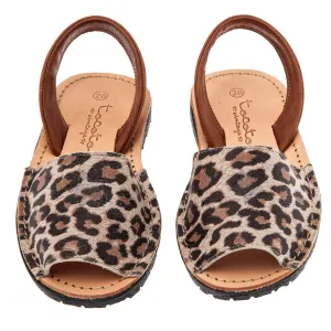 Tocoto Vintage Animal Print Sandals