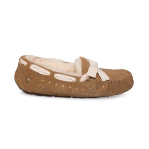 UGG Dakota Sunshine Perf Chestnut Slippers - Women's